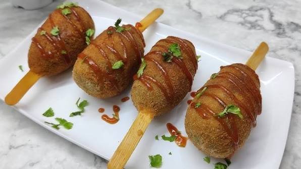 Veg Soya / Paneer Lollipop